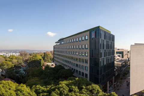 R. RED Johannesburg Rosebank